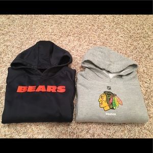 Boy Chicago Bears & Black Hawks Sweat Shirts